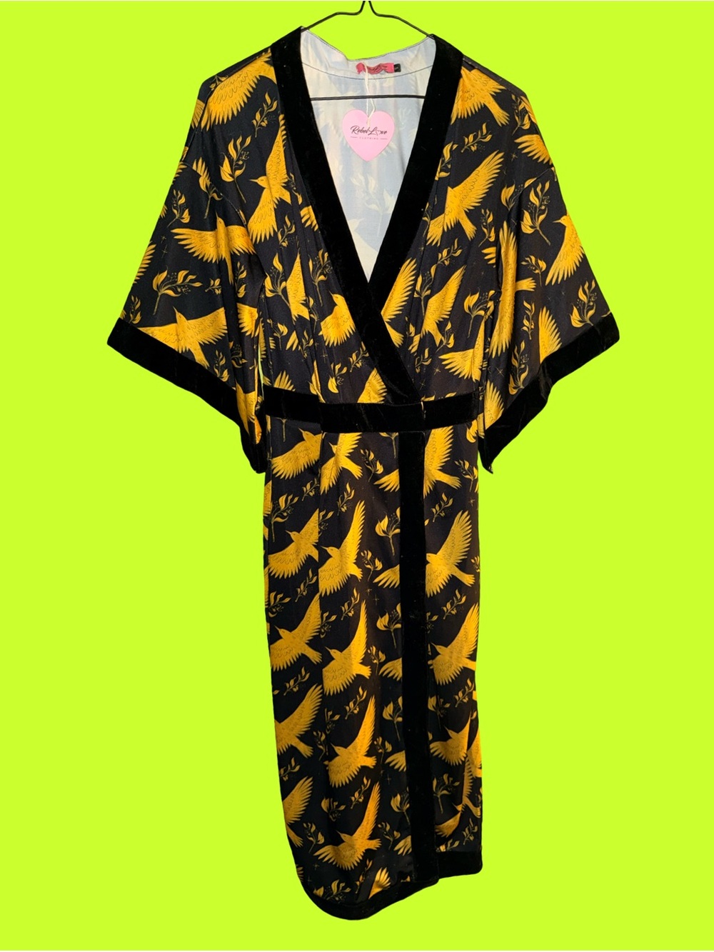 *NWT* Rebel Love Black & Gold Bird Print Velvet Trim Long Kimono | Size Small